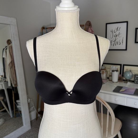 • Victoria's Secret • Very Sexy Bombshell Add-2-Cups Push-Up Strapless Bra - Picture 11 of 15